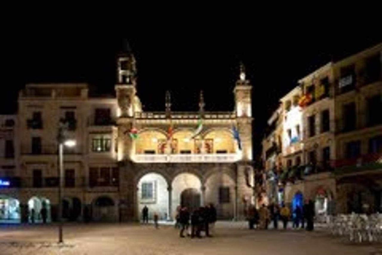 Plasencia Santa Ana公寓 外观 照片